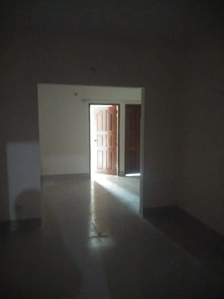 3-Bedroom 1100 SFT Ready Apartment Sale in Mirpur Image 5
