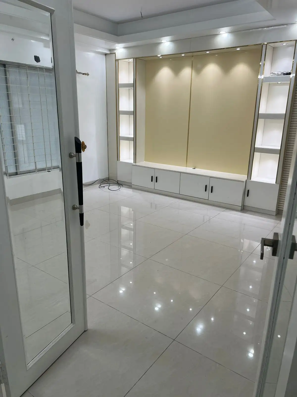 Exclusive Semi-Furnished Apartment for Sale at Uttara Sector 10 Image 10