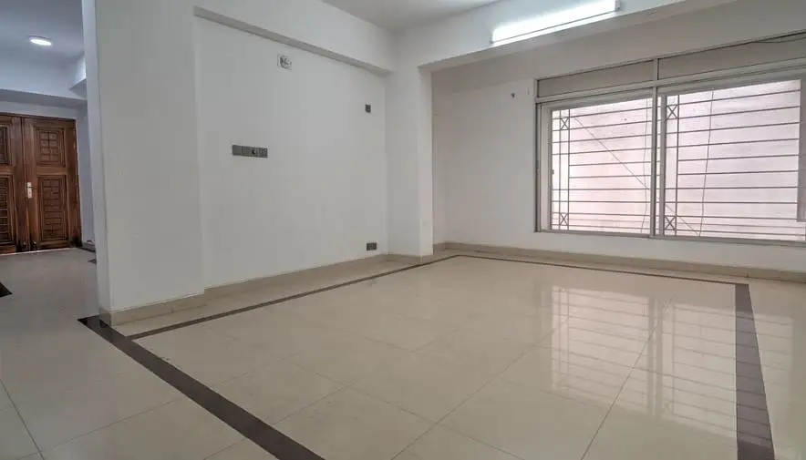 3-Bedroom Luxury Apartment for Rent in Gulshan 1, Dhaka Image 9