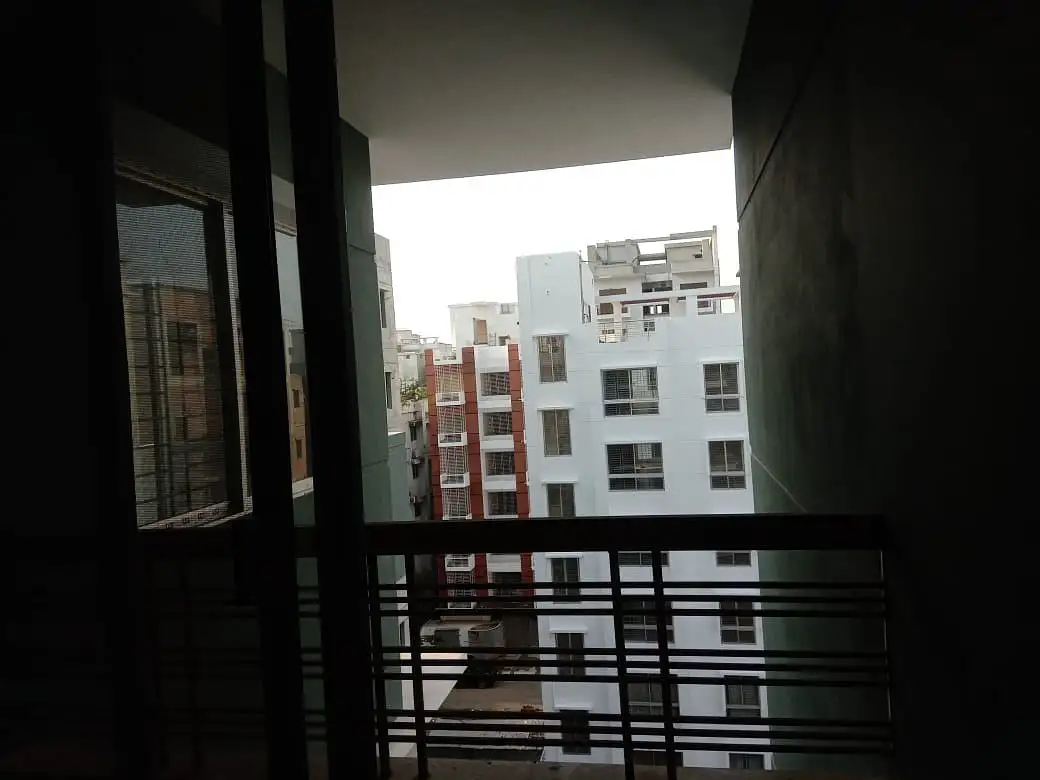 Brand New 1500 SFT 2-Bedroom Apartment Sale in Dhaka, Bashundhara R-A Image 5
