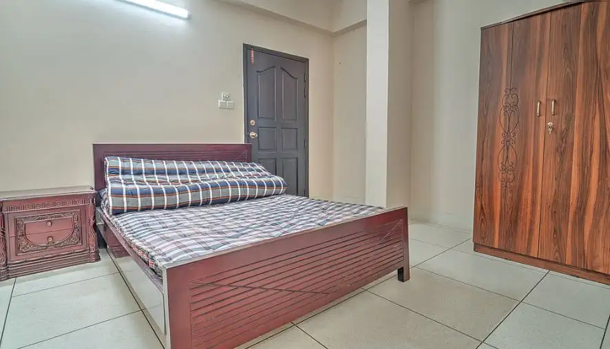 4-Bedroom Luxury Apartment for Rent in Gulshan 2, Dhaka Image 11
