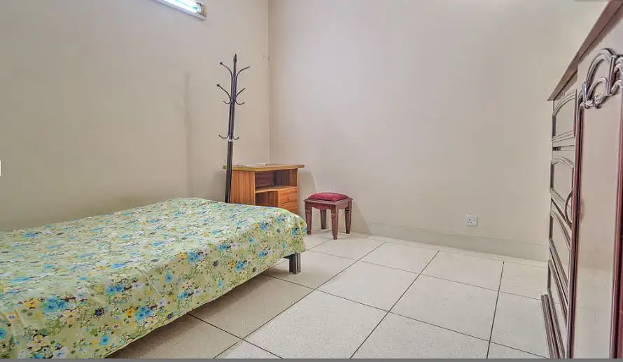 4-Bedroom Luxury Apartment for Rent in Gulshan 2, Dhaka Image 9