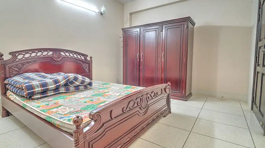 4-Bedroom Luxury Apartment for Rent in Gulshan 2, Dhaka Image 10