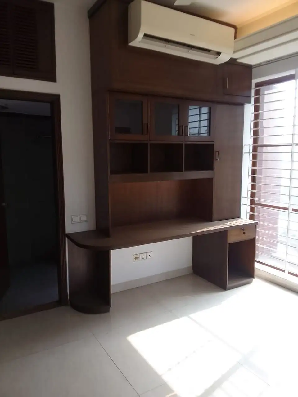 3860 SFT - 4-Bedroom Residential Apartment Rent in Dhaka in Gulshan 2 Image 19