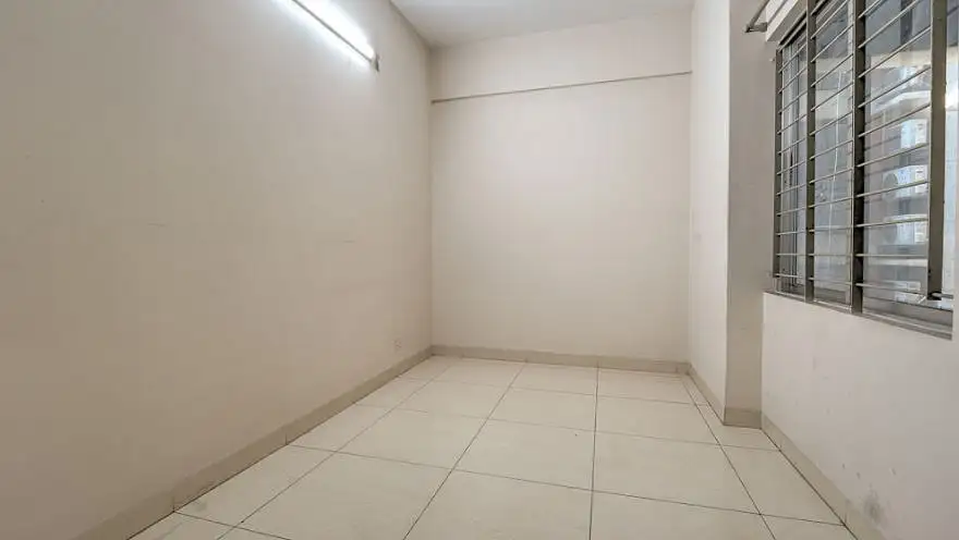 4-Bedroom Luxury Apartment for Rent in Banani, Dhaka Image 11
