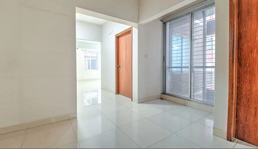 4-Bedroom Luxury Apartment for Rent in Banani, Dhaka Image 17