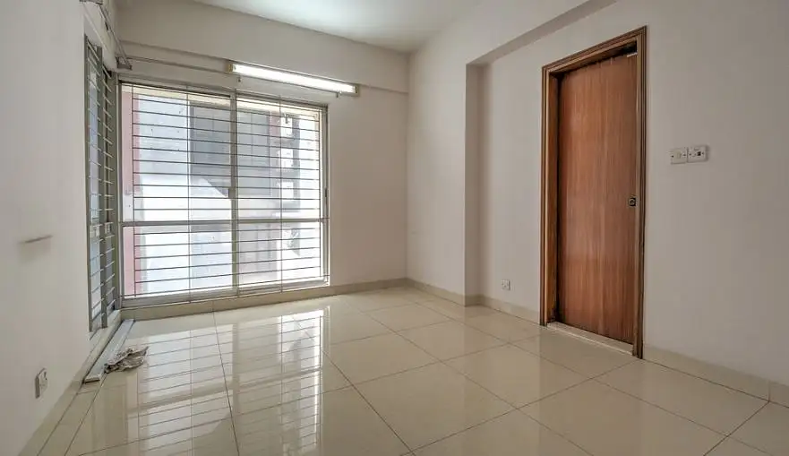 4-Bedroom Luxury Apartment for Rent in Banani, Dhaka Image 6