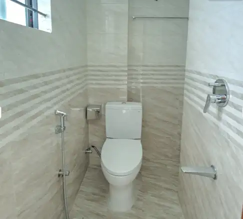 4-Bedroom Luxury Apartment for Rent in Gulshan 1, Dhaka Image 5