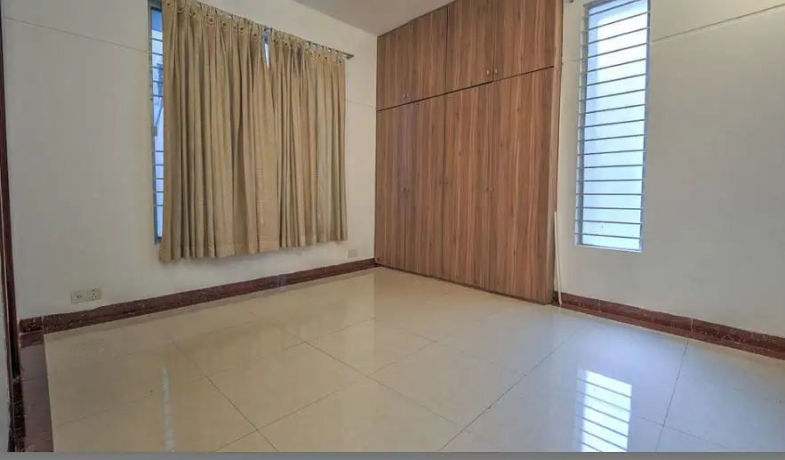 3-Bedroom Luxury Apartment for Rent in Gulshan 2, Dhaka Image 2