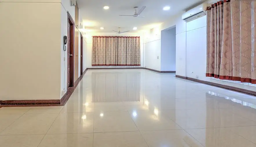 3-Bedroom Luxury Apartment for Rent in Gulshan 2, Dhaka Image 8