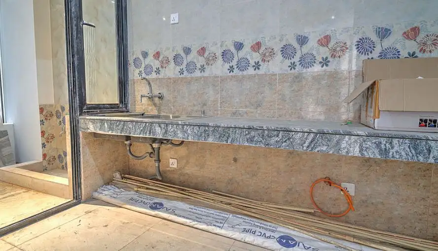 5-Bedroom Luxury Apartment for Rent in Bashundhara, Dhaka Image 5