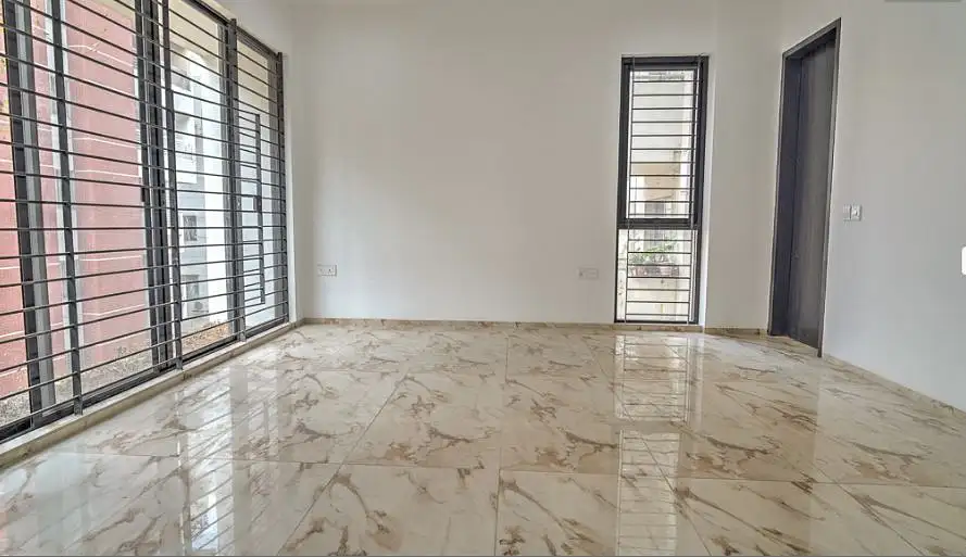 5-Bedroom Luxury Apartment for Rent in Bashundhara, Dhaka Image 9