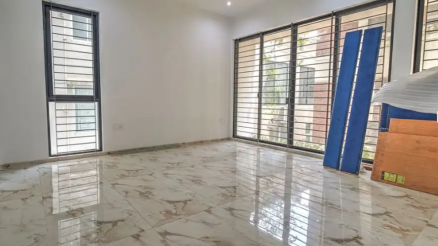 5-Bedroom Luxury Apartment for Rent in Bashundhara, Dhaka Image 10