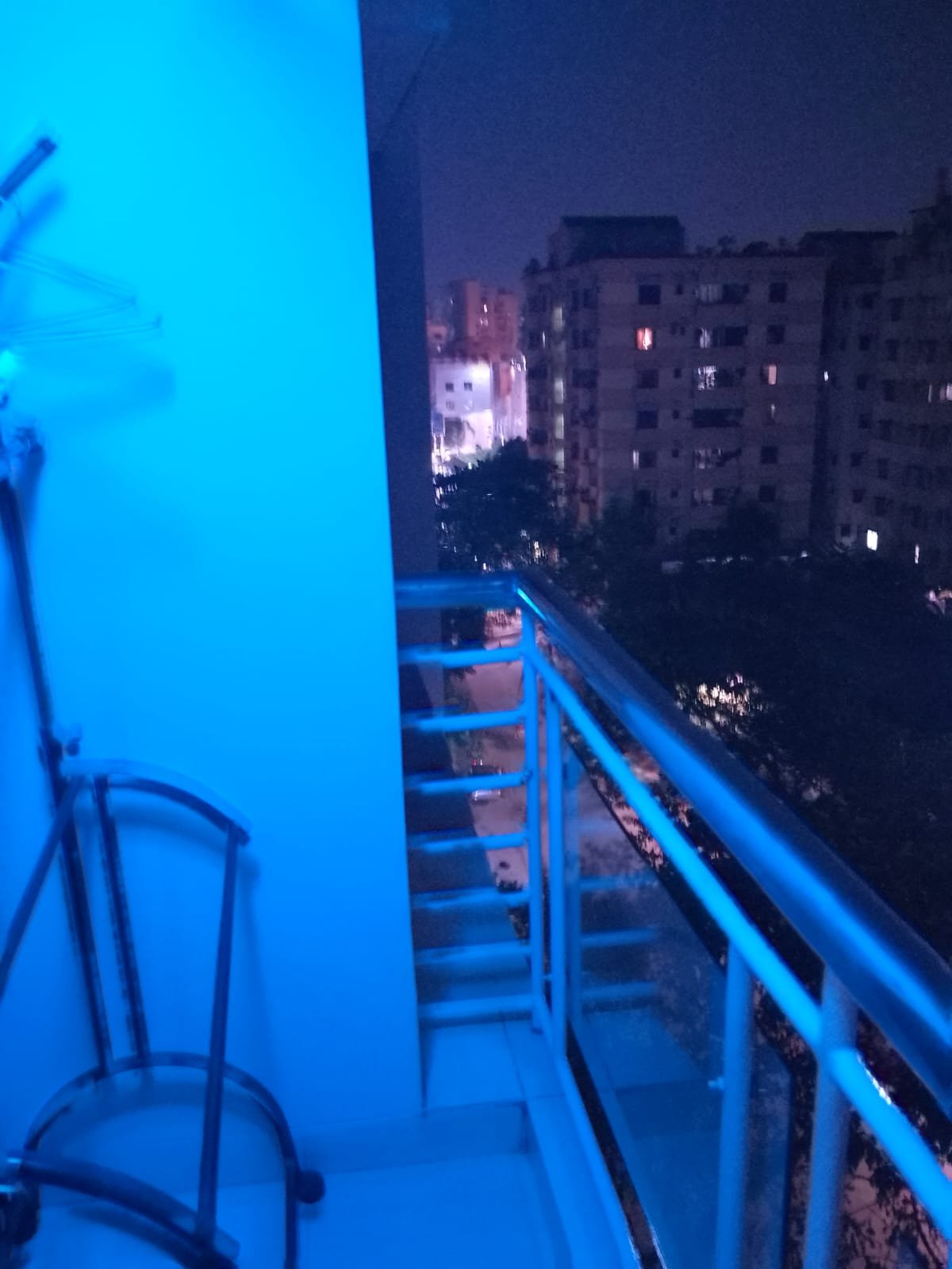 Luxury 4-Bedroom Apartment in Bashundhara For Sale Image 3