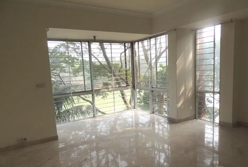 Spacious Apartment for Rent in Dhaka, Gulshan 2 Thumbnail Image