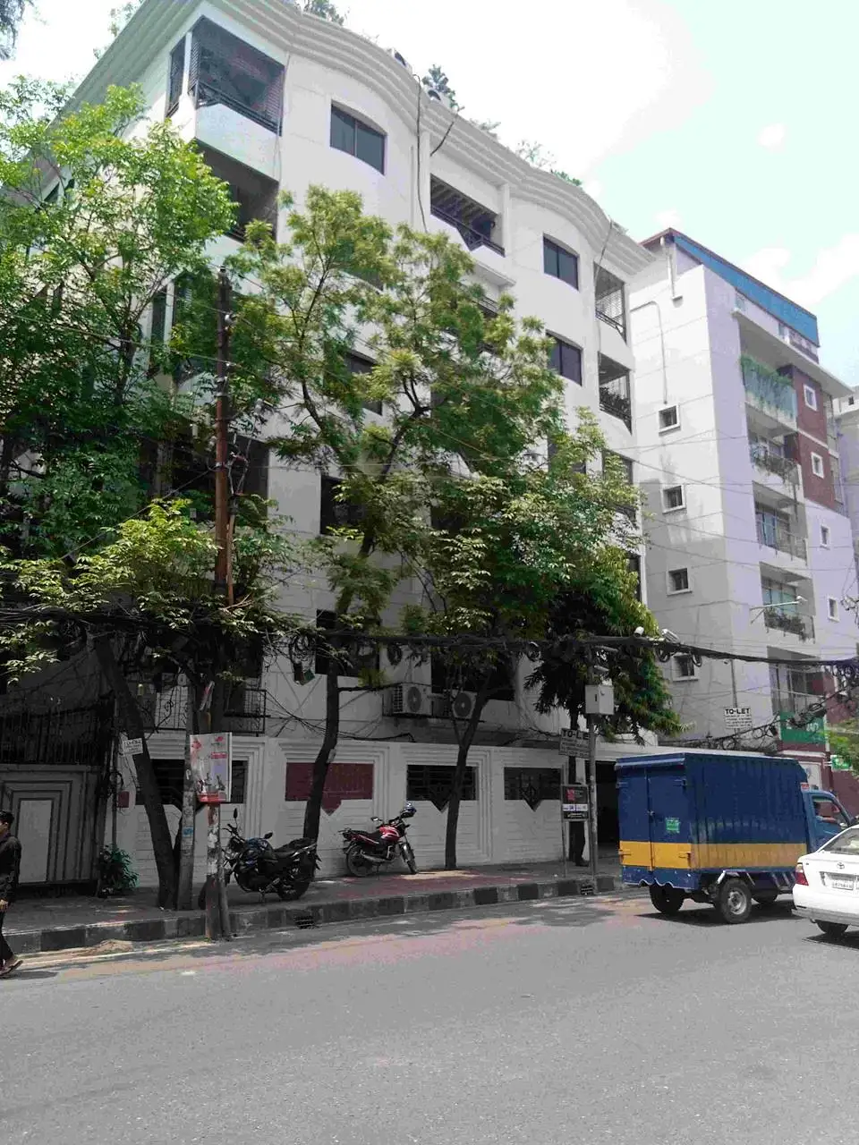 2477 SFT - 4-Bedroom Residential Apartment Rent in Dhaka in Gulshan Thumbnail Image