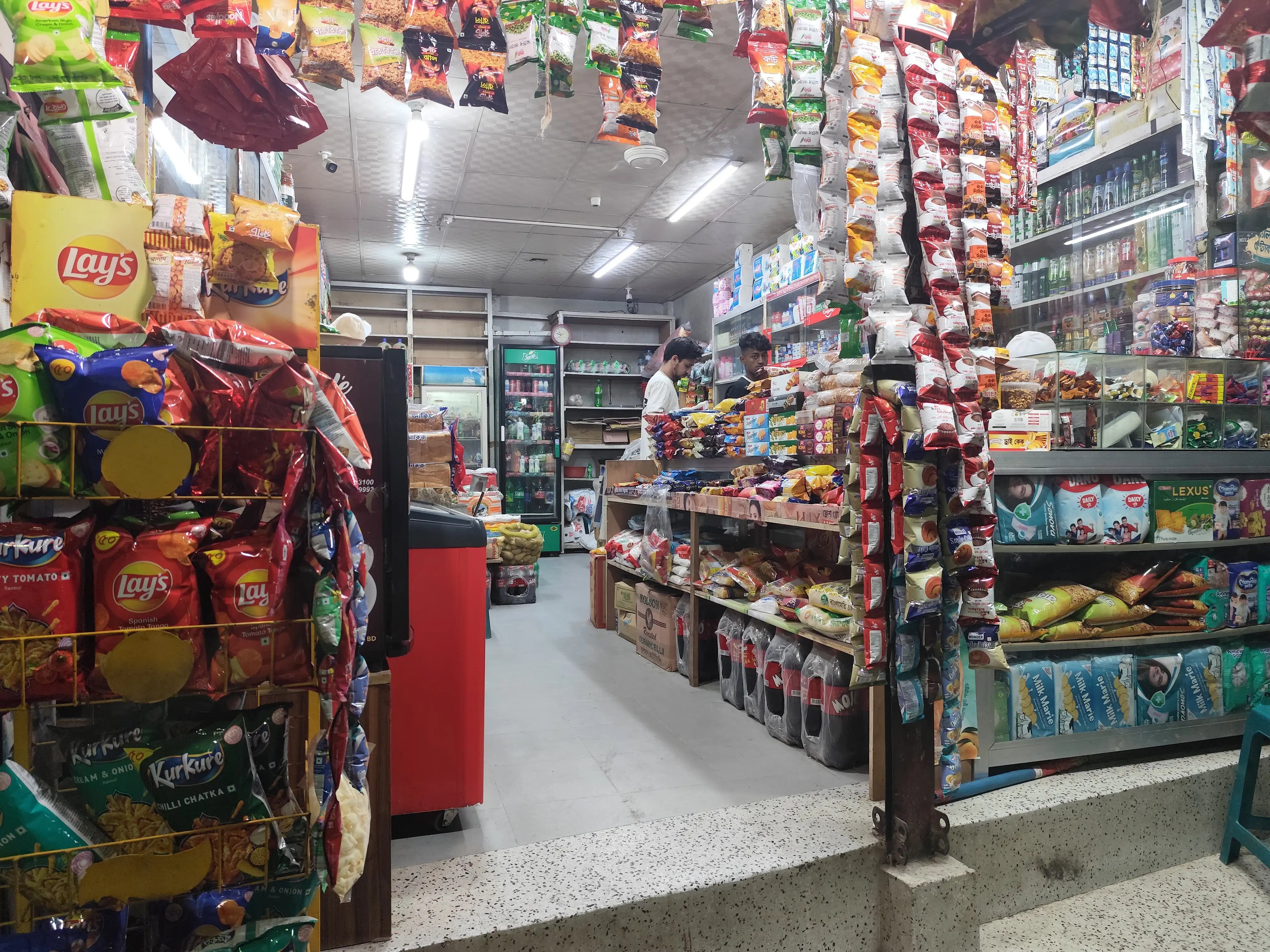 প্রাইম লোকেশনে কমার্শিয়াল স্পেস ভাড়া (৯৫০Sft) - Image 4