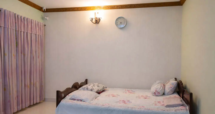 3000 sft 3-bedroom flat is ready for rent in Gulshan Image 2