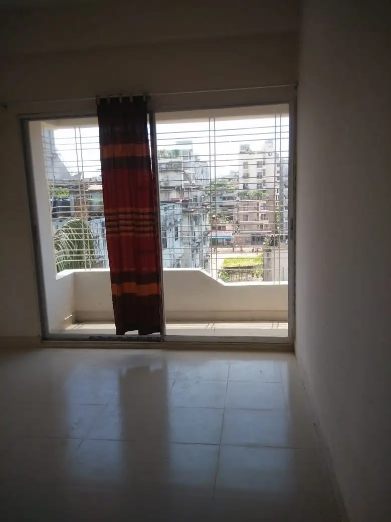 3-Bedroom 1175 SFT Brand New Apartment Sale in Mirpur Image 5