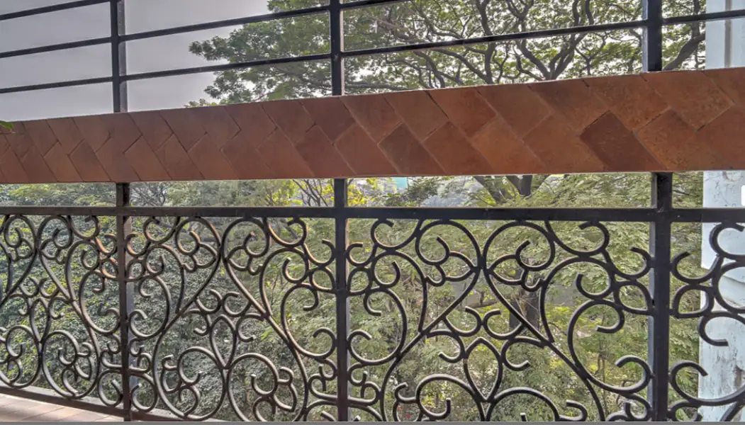 4-Bedroom Luxury Apartment for Rent in Dhanmondi, Dhaka Image 8