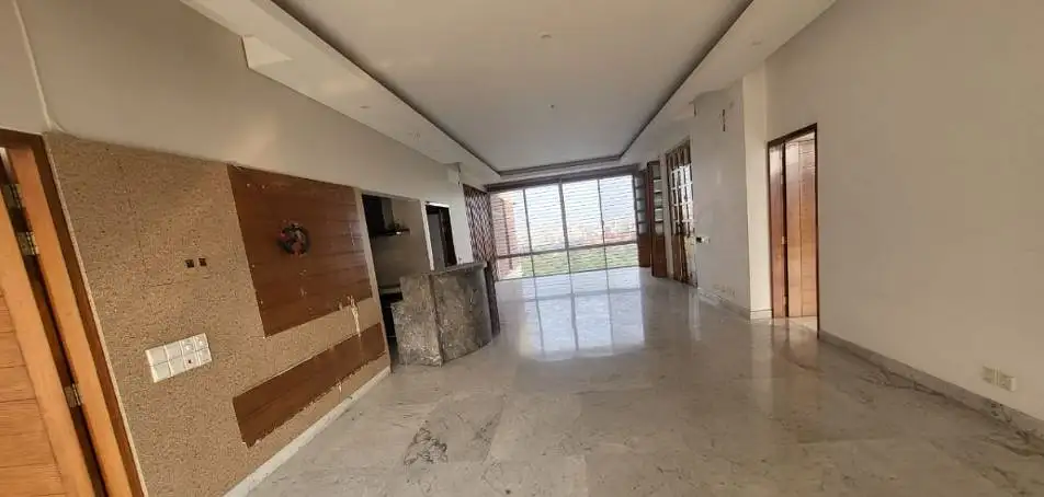 Luxurious Duplex Semi Furnished Apartment For Rent Image 11