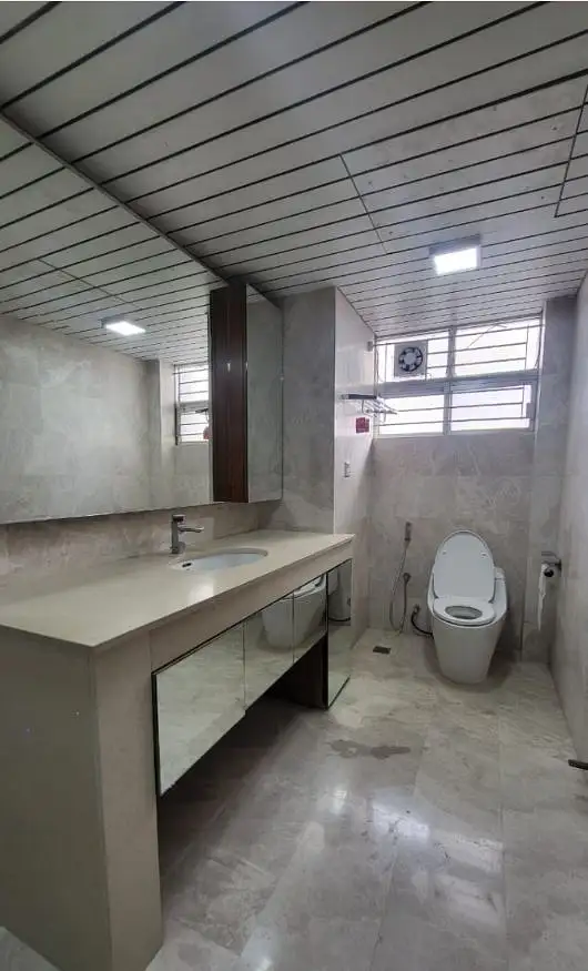 Luxurious Duplex Semi Furnished Apartment For Rent Image 13