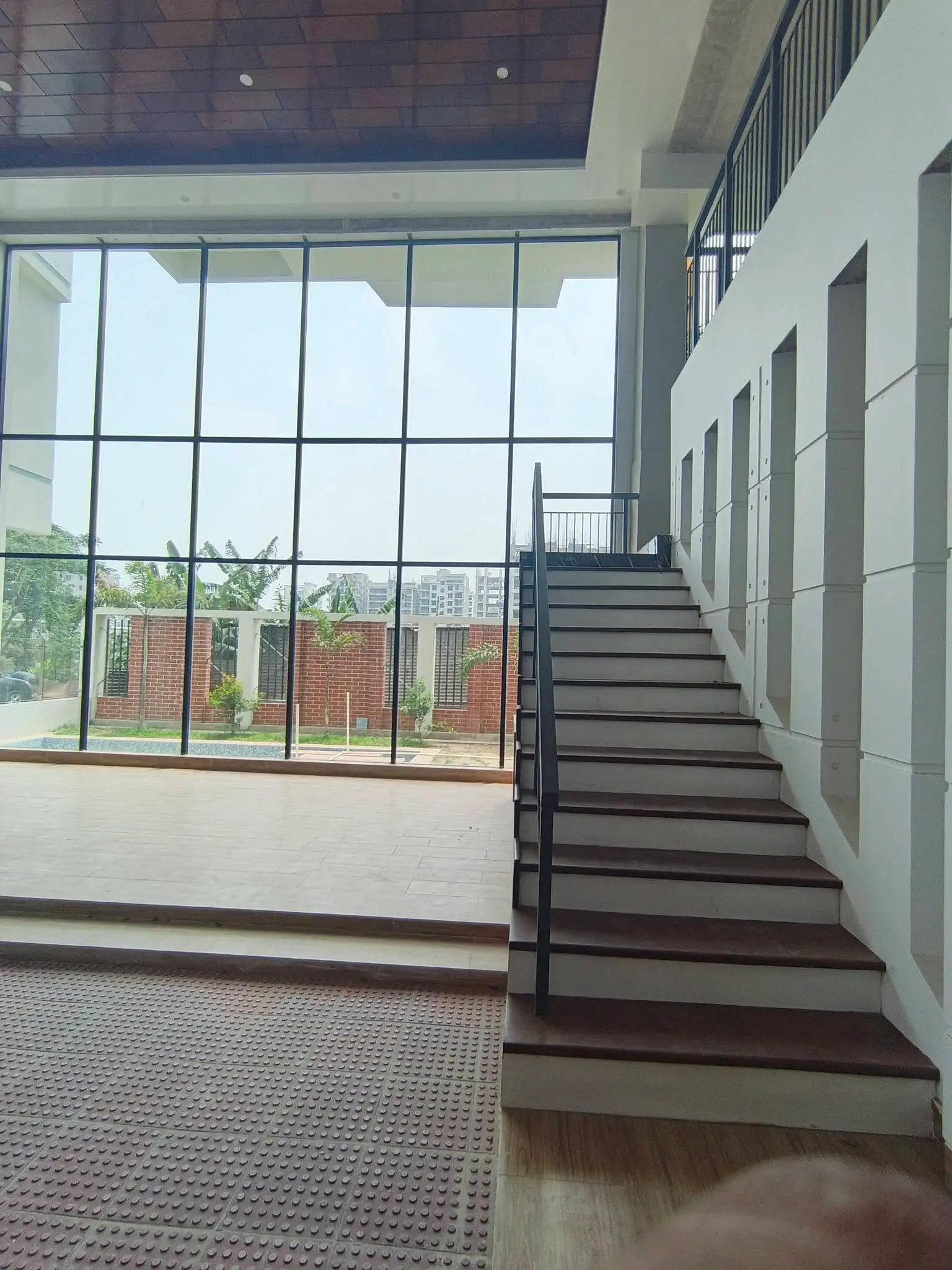 1882 SFT 3-Bedroom Apartment Sale in Dhaka in Bashundhara R-A Thumbnail Image