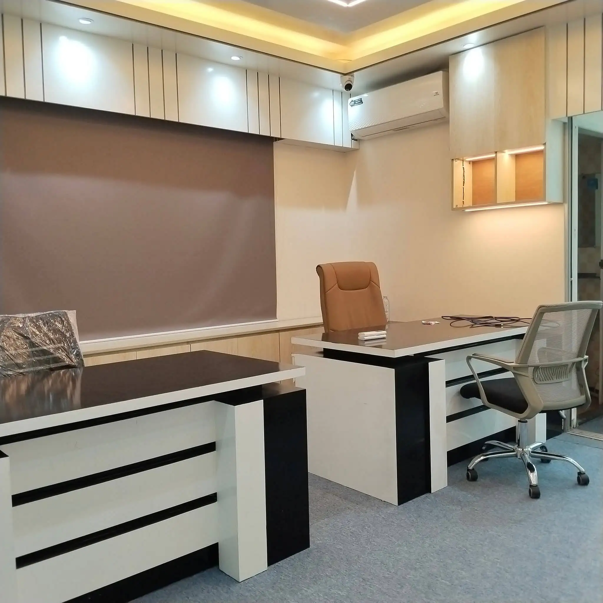 2200 SFT Fully Furnished Commercial Office Space for Rent near Banani 11 - Thumbnail