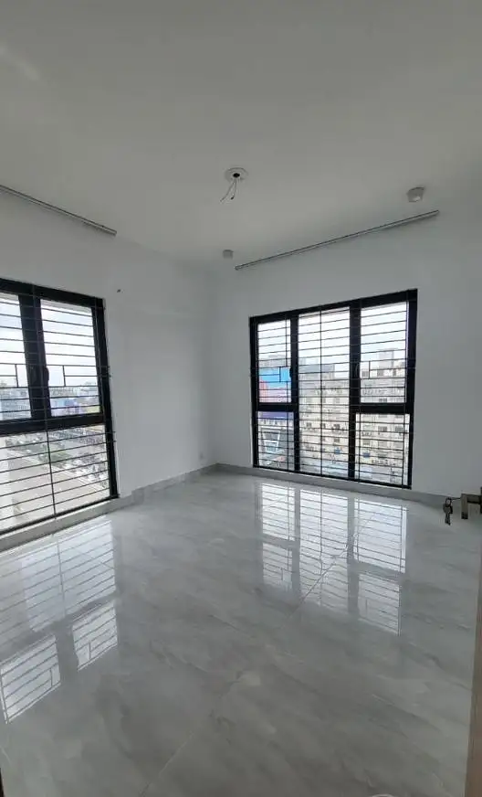Luxurious Brand New Apartment for Office Rent Image 1