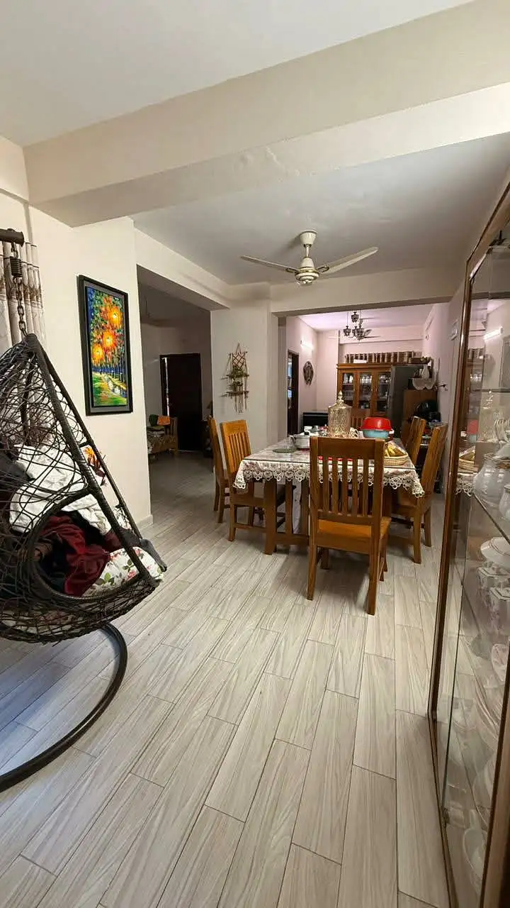 2600 SFT - 5-Bedroom South Facing Luxury Apartment Sale in Dhaka in Aftabnagar Thumbnail Image