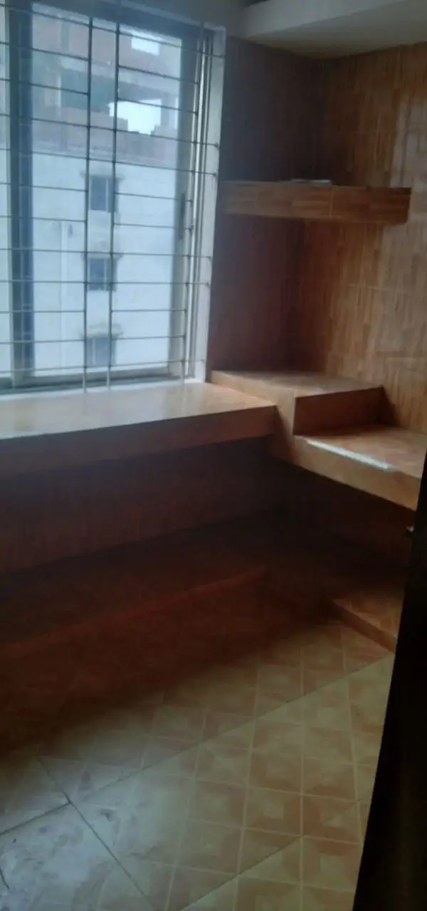 1850 SFT - 2-Bedroom Commercial Office Space for Rent in Dhaka in Mirpur - Image 1