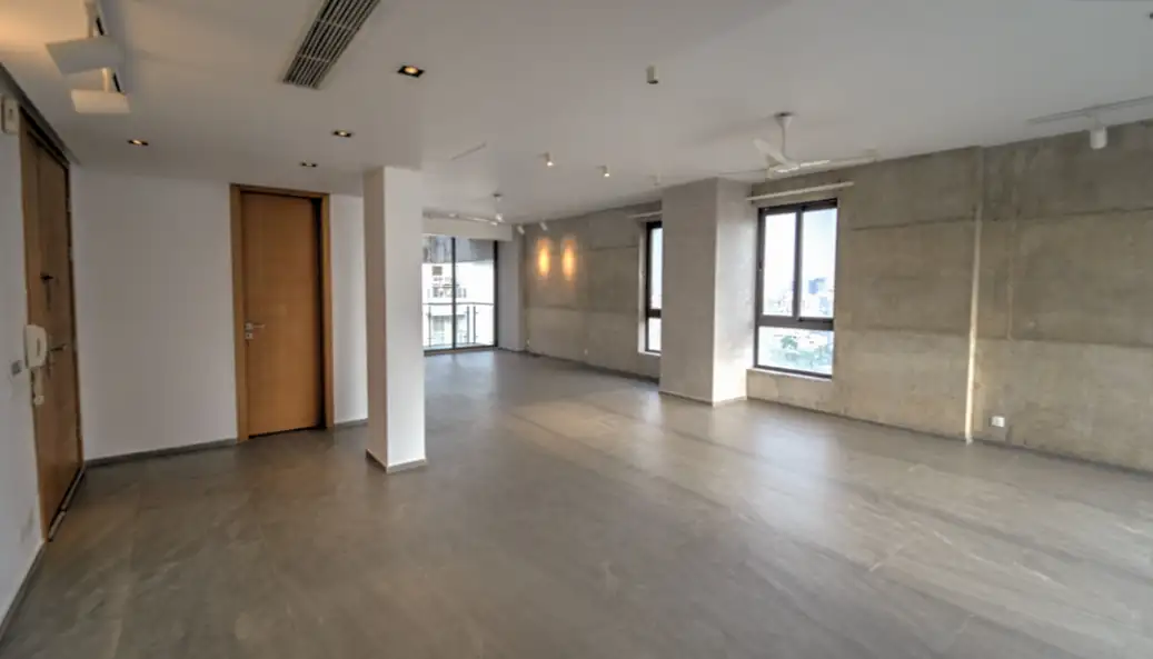 3-Bedroom Luxury Apartment for Rent in Gulshan 2, Dhaka Image 15