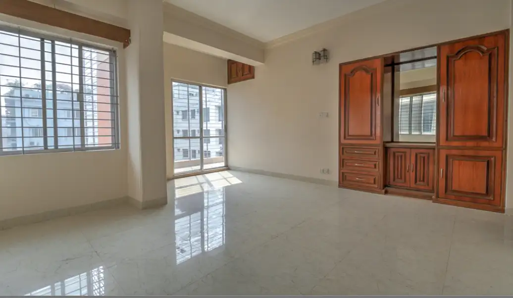 4-Bedroom Luxury Apartment for Rent in Bashundhara Dhaka Image 10