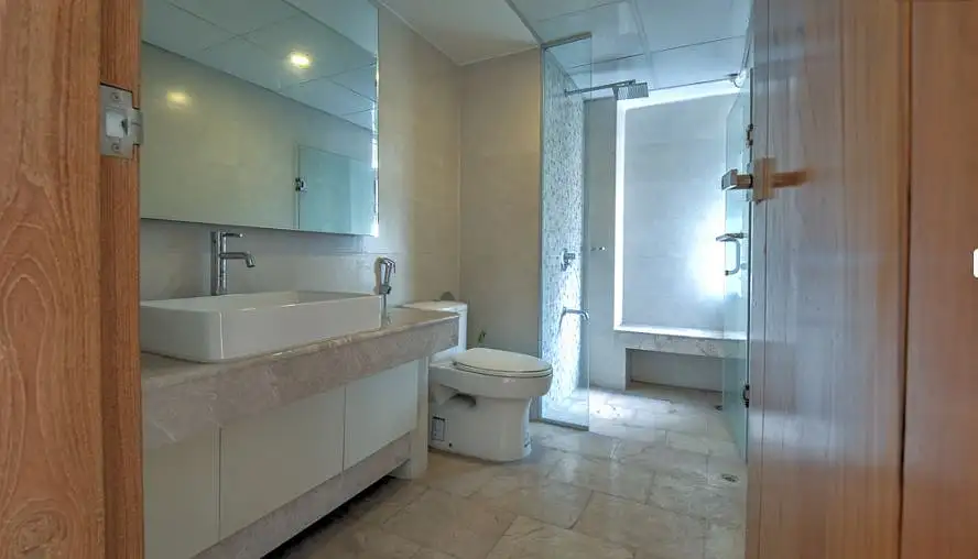 3-Bedroom Luxury Apartment for Rent in Gulshan 1, Dhaka Image 5