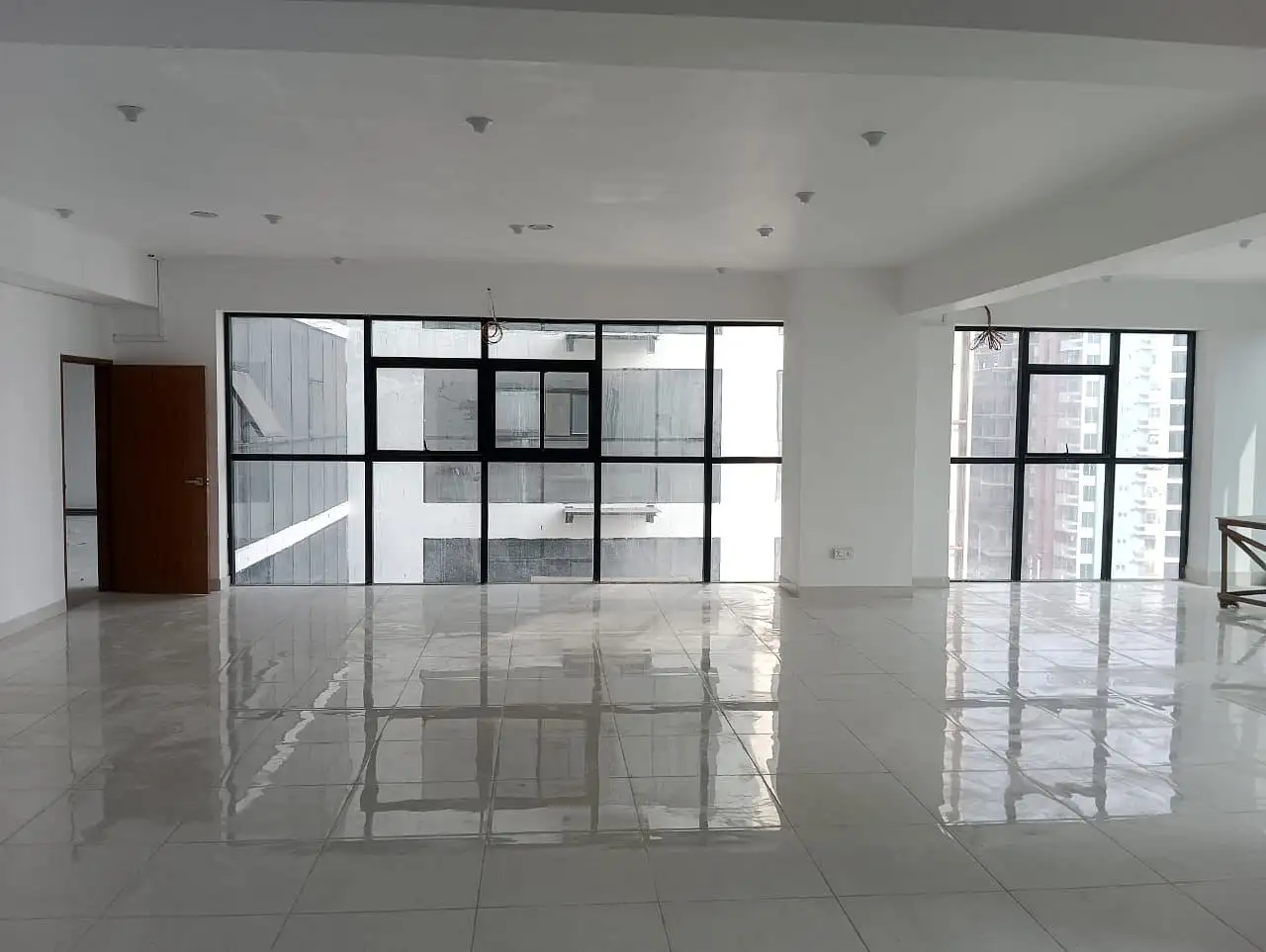 34174 SFT - 3-Bedroom Commercial Office Space for Rent in Dhaka in Cantonment - Thumbnail