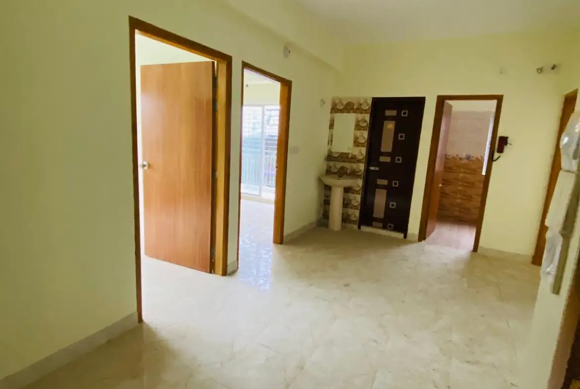 1090 Sqft Brand New Flat for Sale in Bashabo Image 3