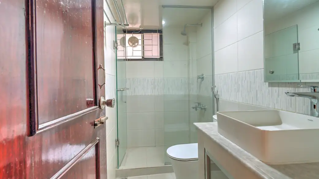 4-Bedroom Luxury Apartment for Rent in Baridhara Diplomatic Zone, Dhaka Image 3