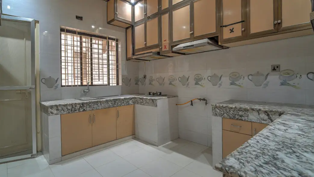 4-Bedroom Luxury Apartment for Rent in Baridhara Diplomatic Zone, Dhaka Image 5
