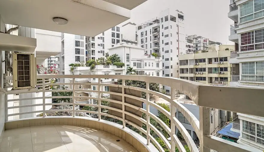 3-Bedroom Luxury Apartment for Rent in Baridhara Diplomatic Zone, Dhaka Image 5