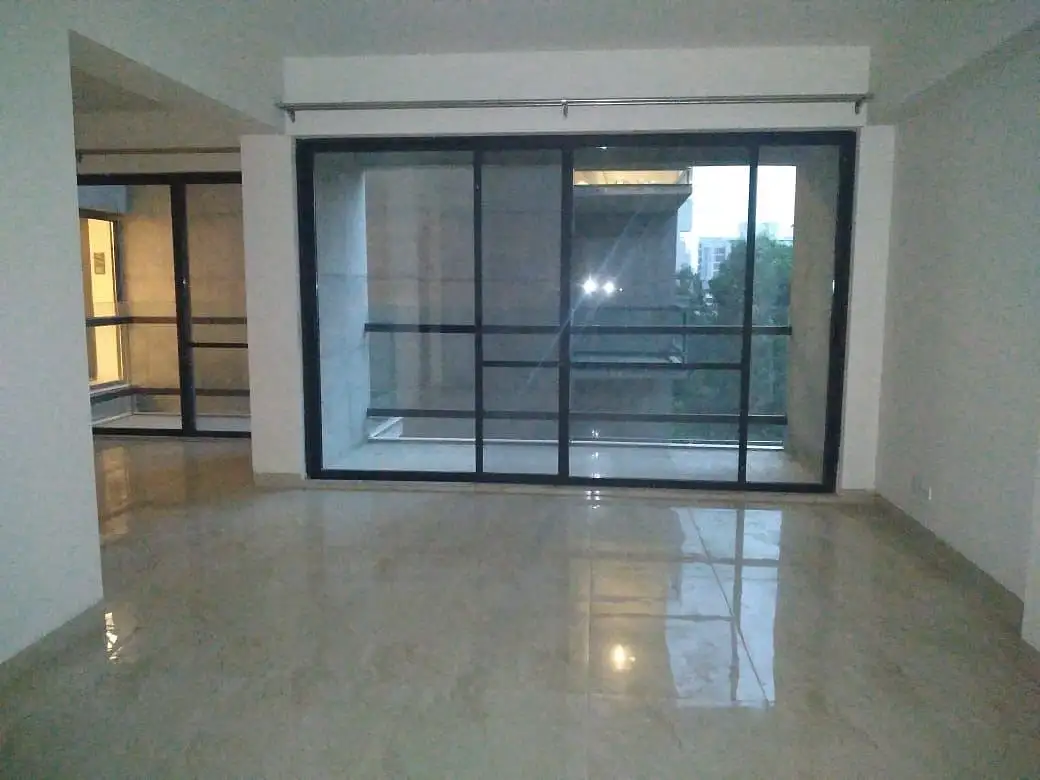 4500 SFT - 4-Bedroom Residential Apartment Rent in Dhaka in Gulshan Image 8