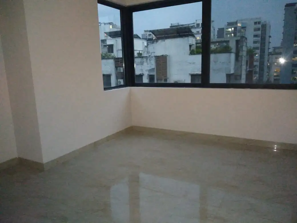 4500 SFT - 4-Bedroom Residential Apartment Rent in Dhaka in Gulshan Image 12