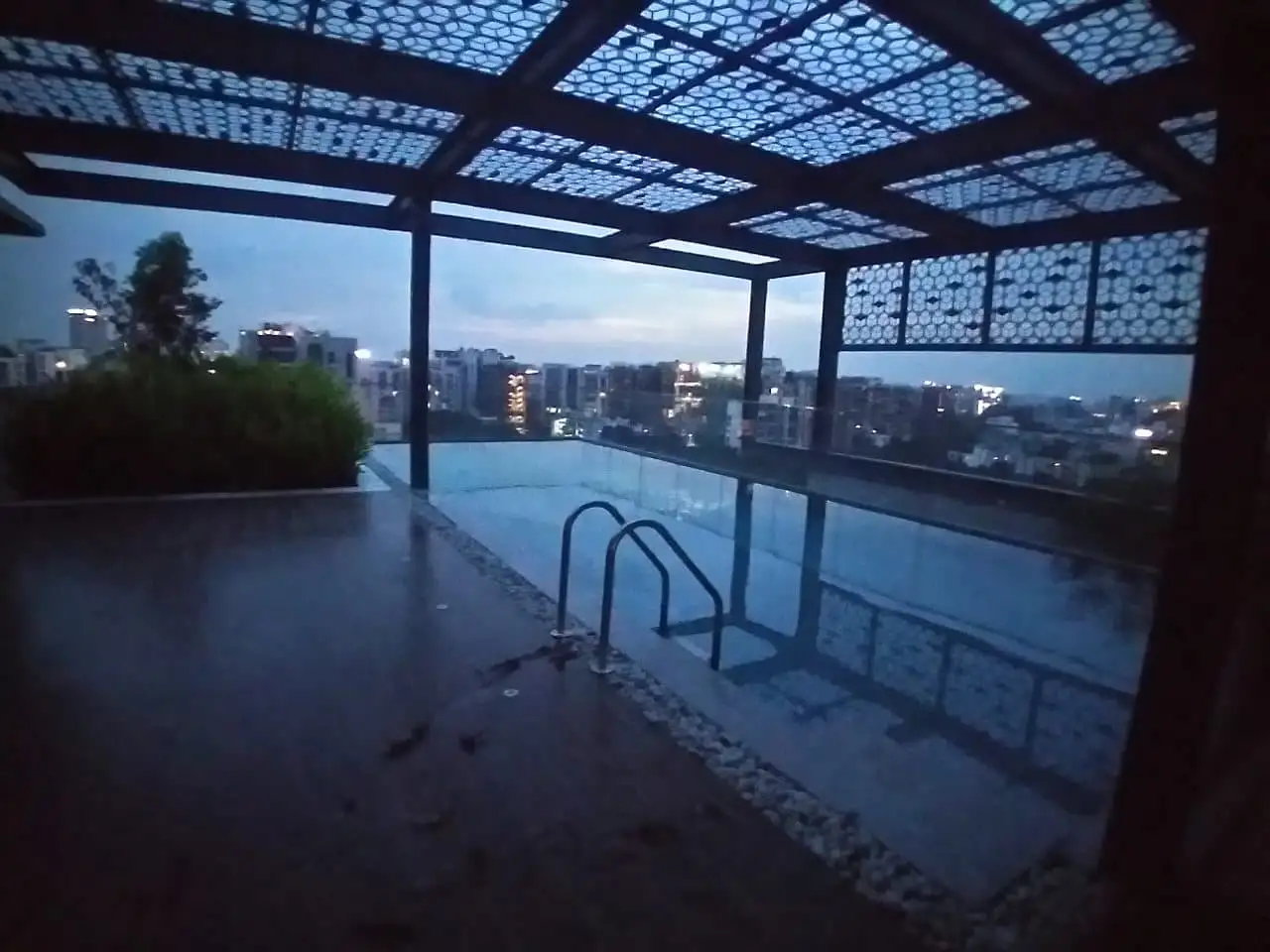 4500 SFT - 4-Bedroom Residential Apartment Rent in Dhaka in Gulshan Image 16