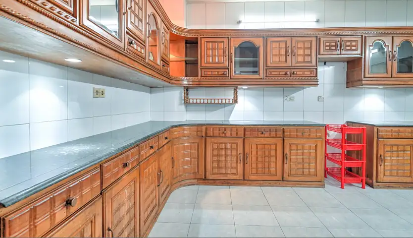 5-Bedroom Luxury Apartment for Rent in Gulshan 1, Dhaka Image 8
