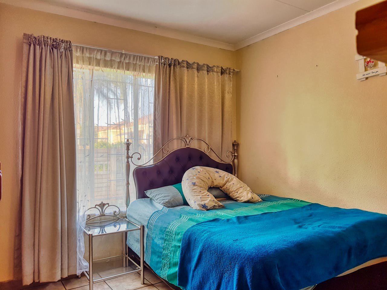 Premium 4-bedroom Flat for Sale in Mohammadpur Image 4