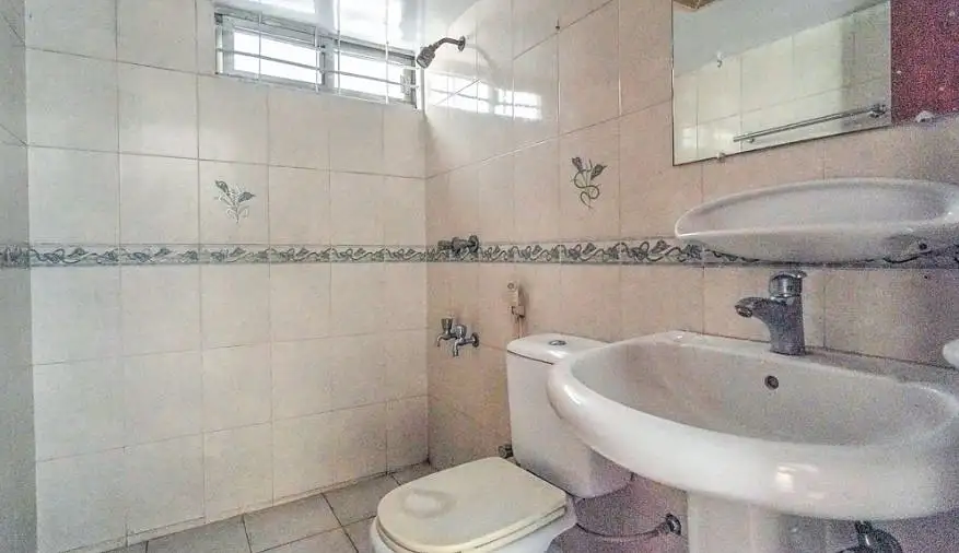 3-Bedroom Luxury Apartment for Rent in Bashundhara, Dhaka Image 11