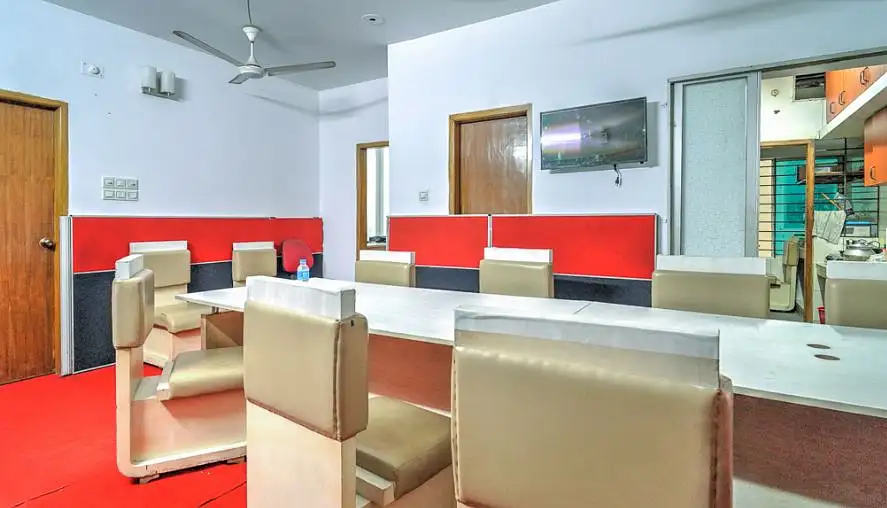 Spacious Commercial Floor for Rent in Dhaka, Banani - Image 1