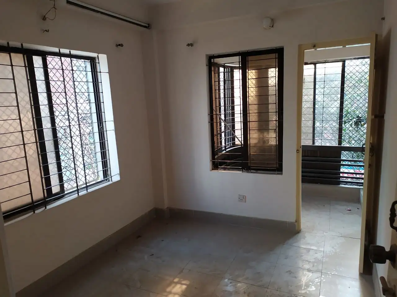 Well-Structured 1050 SFT 2-Bedroom Apartment Sale in Mirpur, Zoo Road Image 8