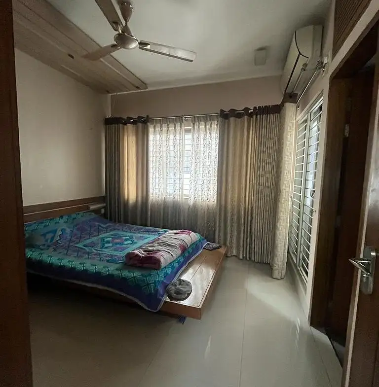 5542 SFT Luxury Duplex Flat for Sale in Dhanmondi Image 4