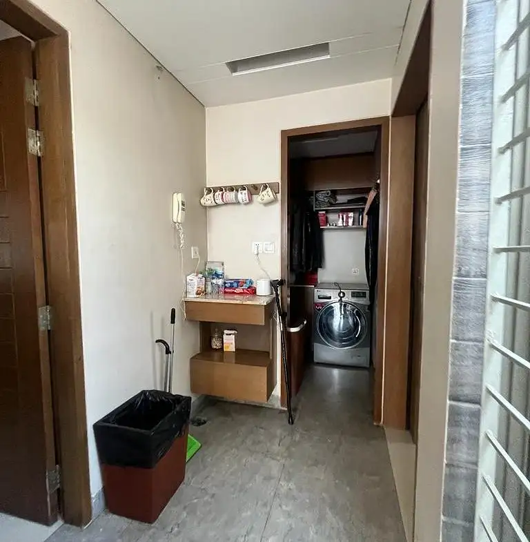 5542 SFT Luxury Duplex Flat for Sale in Dhanmondi Image 1