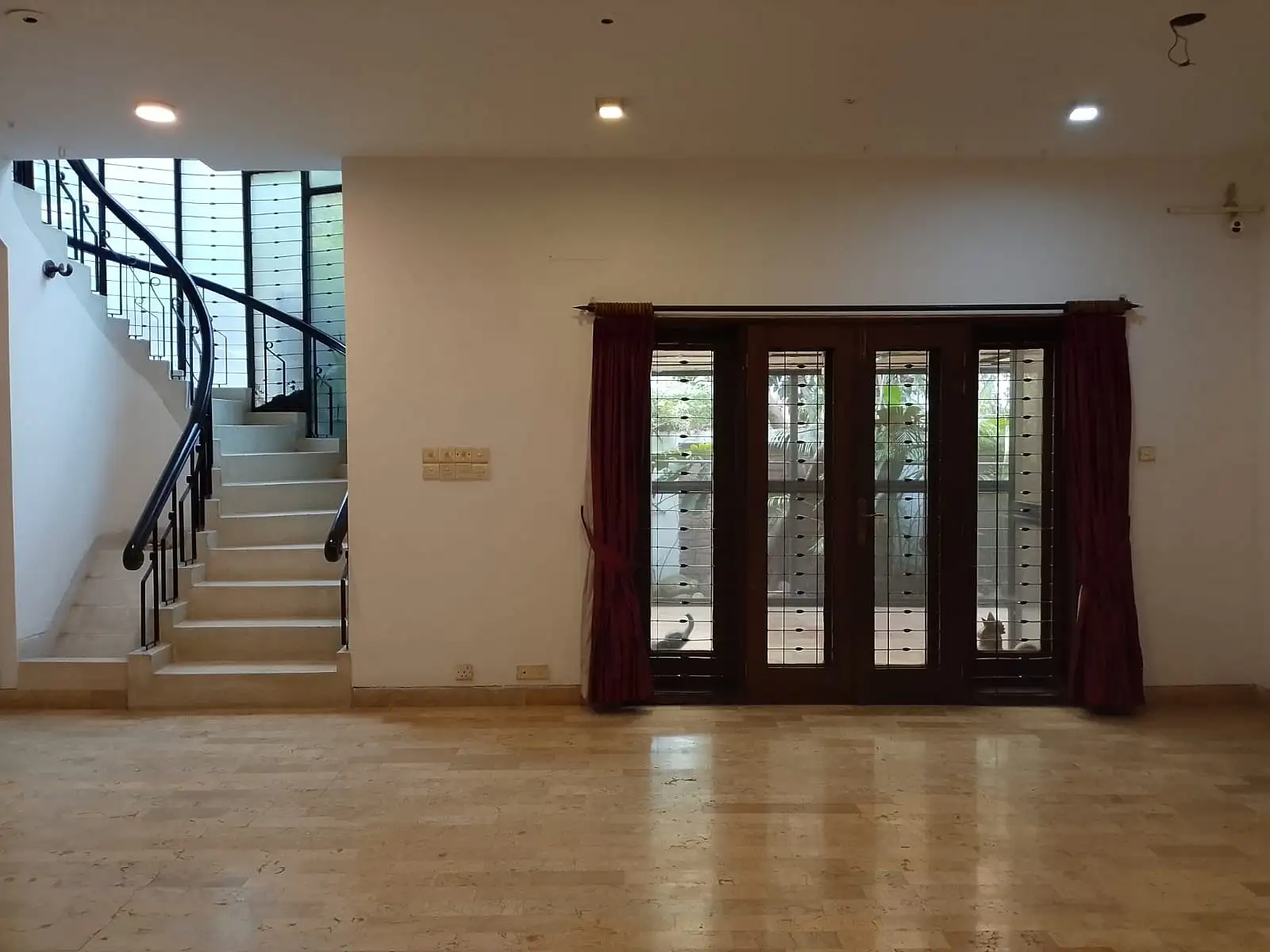 Exclusive Triplex House for Sale in Bashundhara Residential Area With 5Katha Land - Thumbnail